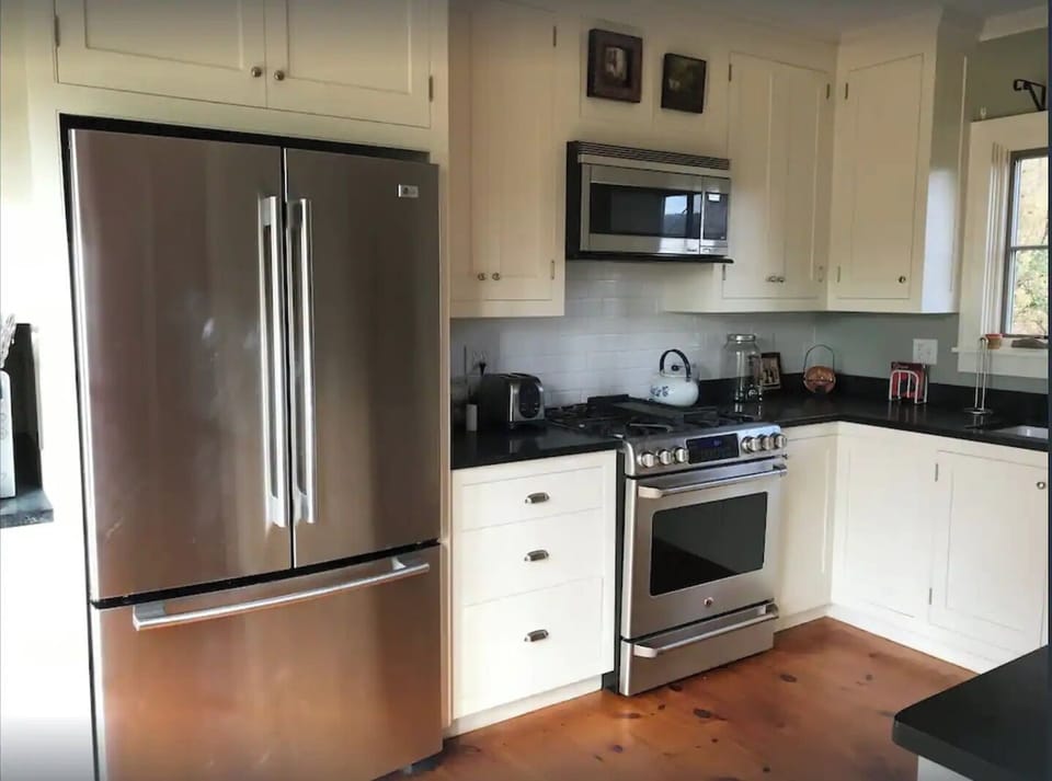Fully stocked kitchen