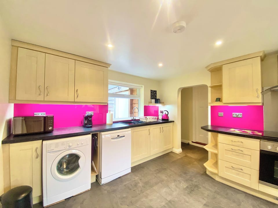 Kitchen | The Old Cook House, Winchester