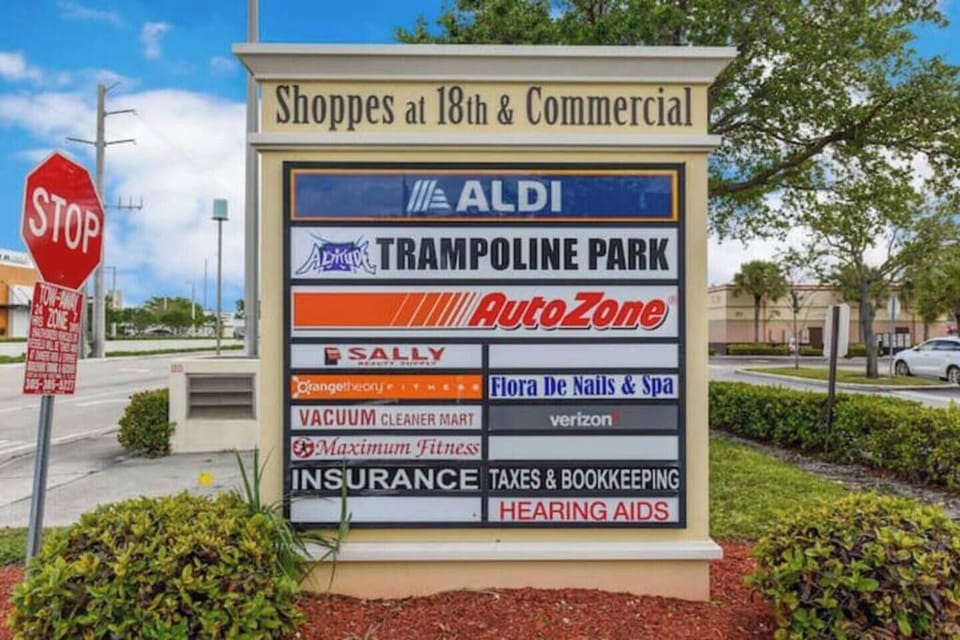 Shopping center located nearby. 