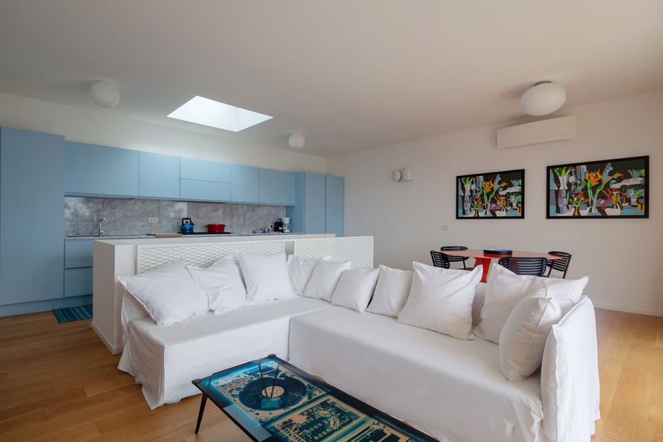 Sitting room open space