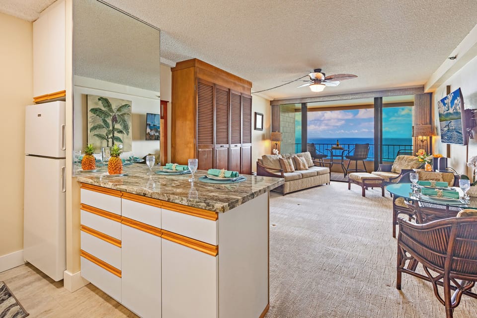 Kitchen Living Lanai Bed Up