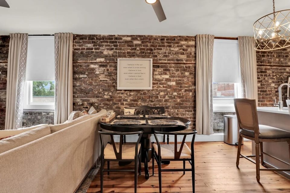 Accent wall