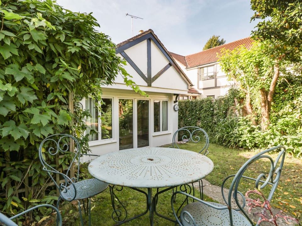 Cottage | Balcony