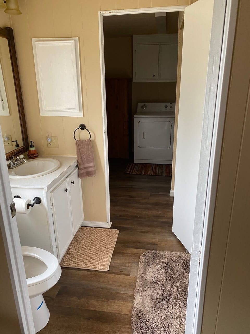 2nd Bathroom