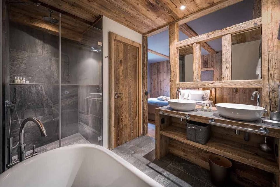 Take a nice and relaxing shower or bath (toiletries are not included).