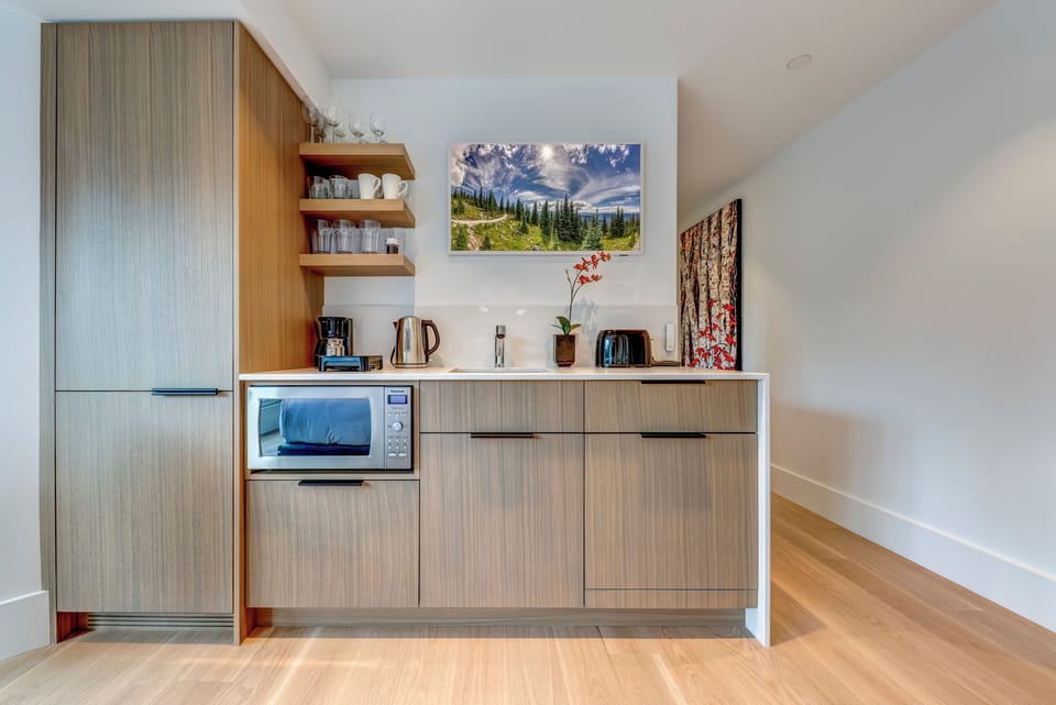 Kitchenette