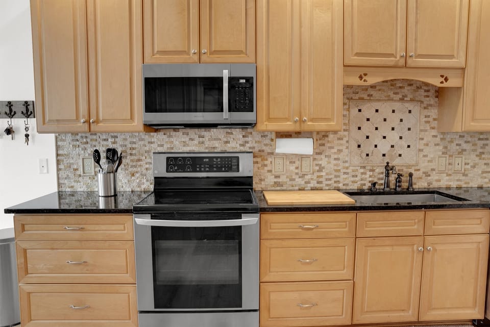 Expansive Kitchen For Cooking