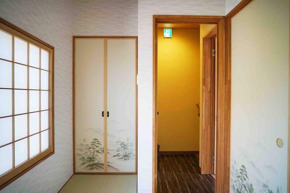 House, Non Smoking | 2 bedrooms, iron/ironing board, free WiFi, bed sheets