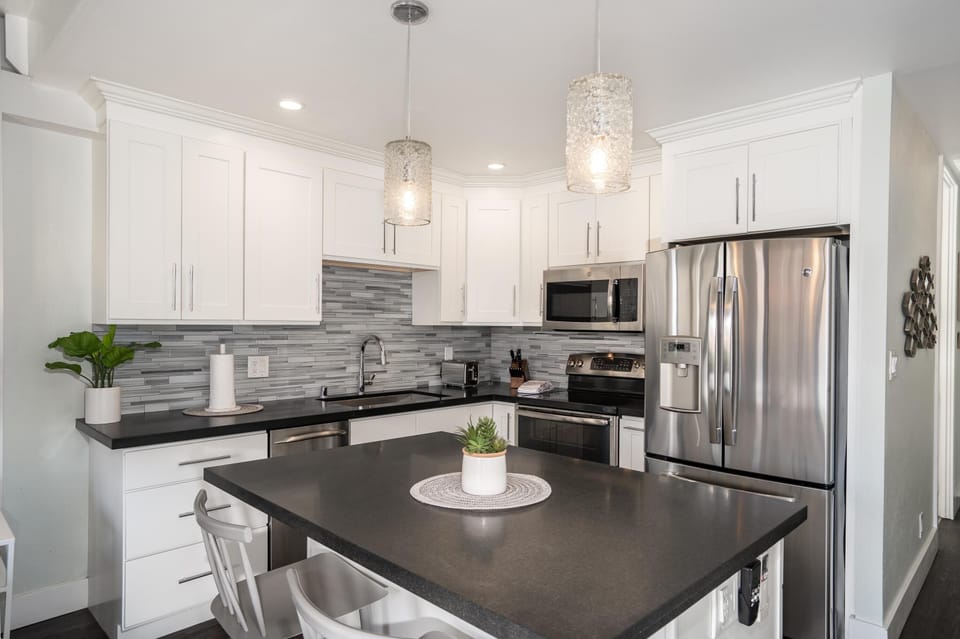 Enjoy cooking in the modern kitchen
