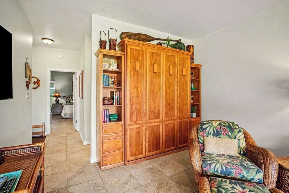 Murphy bed
