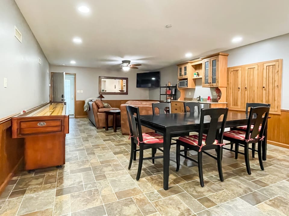 Game Room INCLUDED with the Bees Knees