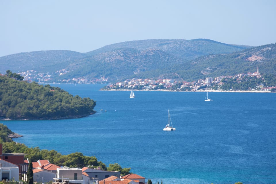 Apartment, 3 Bedrooms, Balcony, City View | Miscellaneous