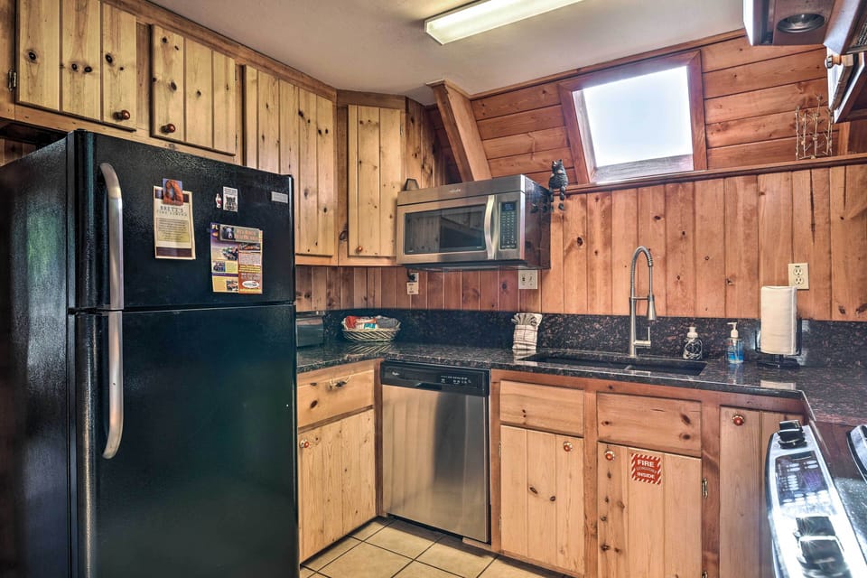 Kitchen | Fully Equipped