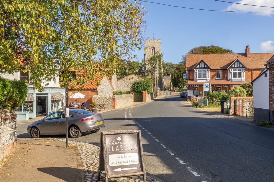Weybourne village