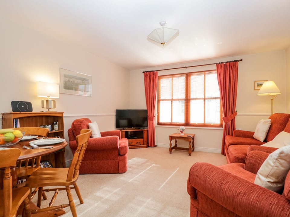 Cottage | Interior
