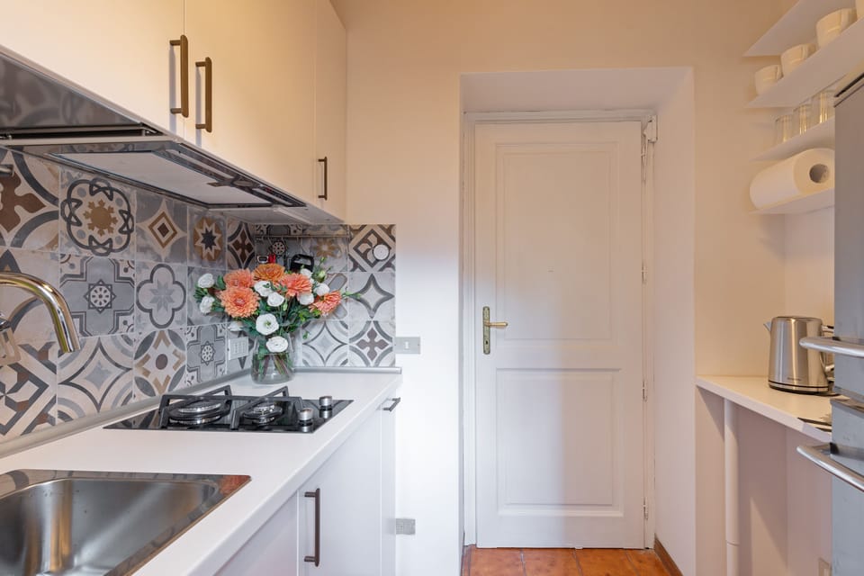 City Penthouse | Private kitchen | Fridge, microwave, stovetop, dishwasher