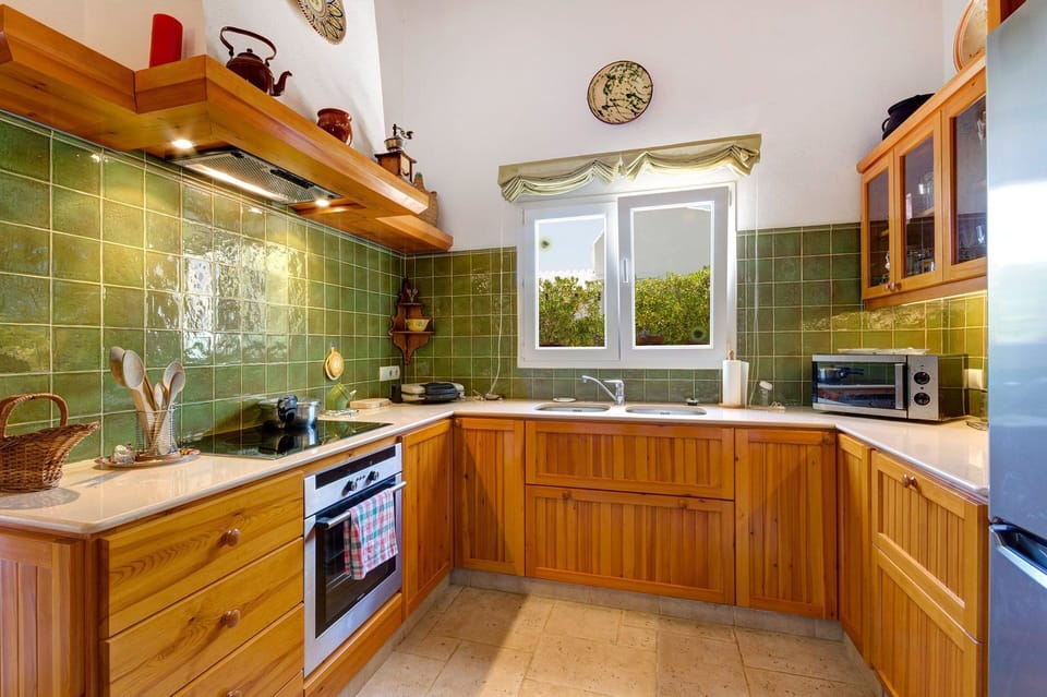 Villa Paradis image