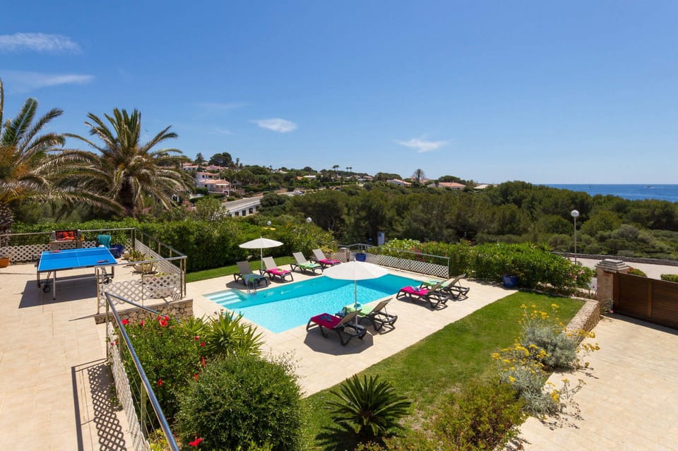 Villa Paradis image