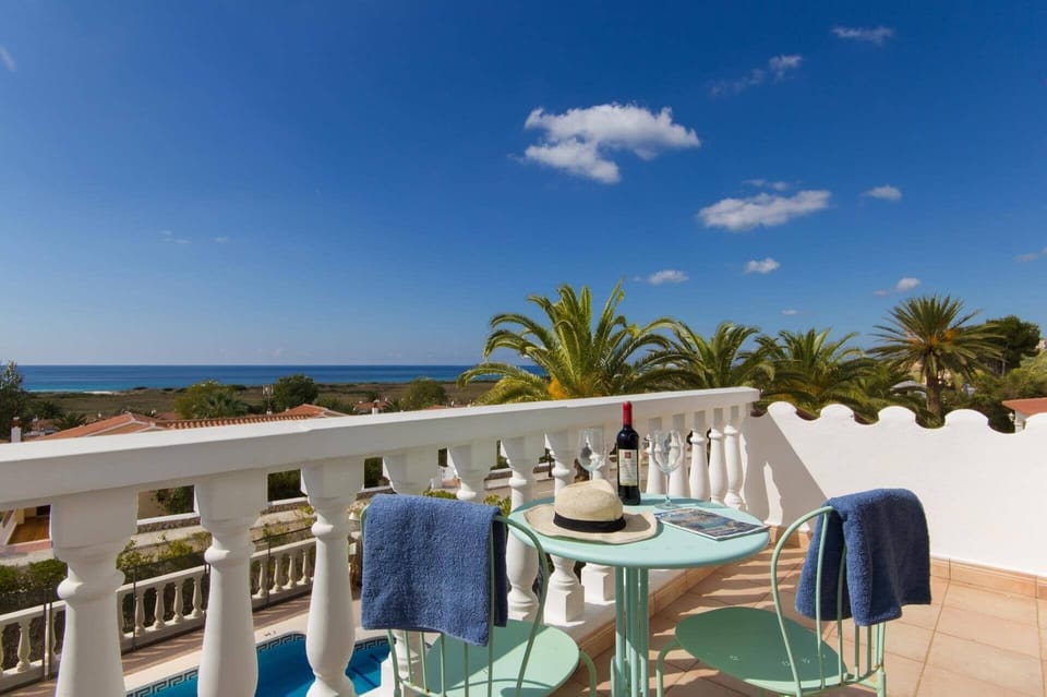Villa Girasol image