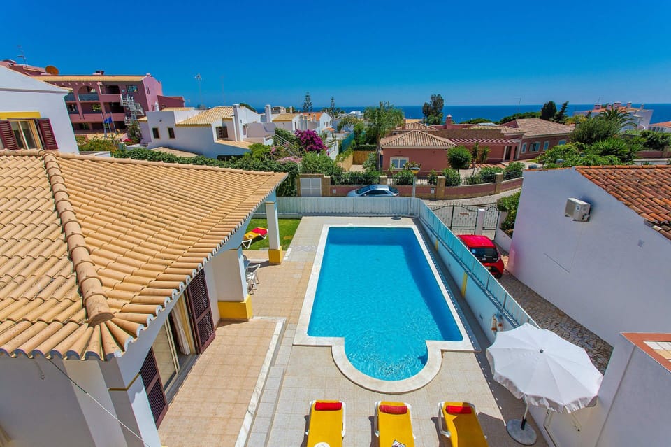 Villa Miraflores image