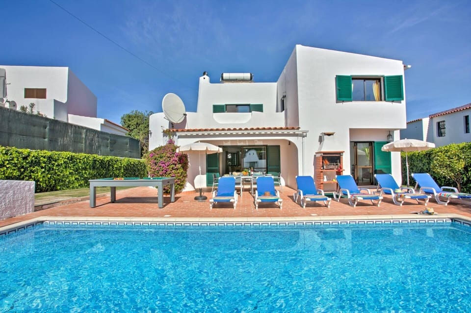Villa Lilly image