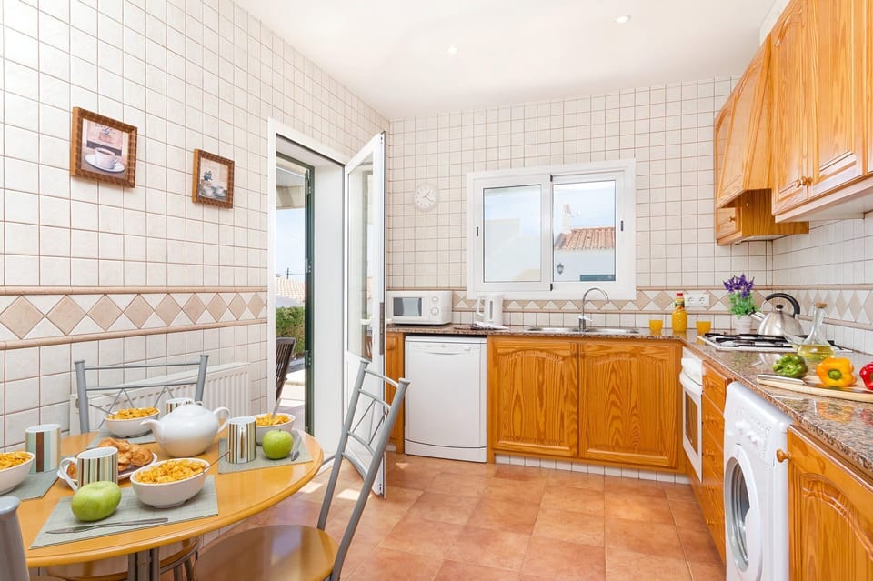 Villa Leander image