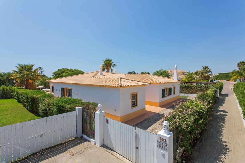 Villa Celia image