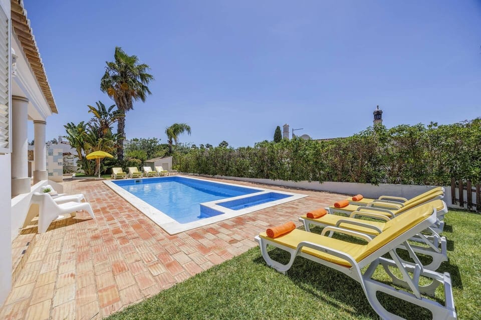 Villa Flor image