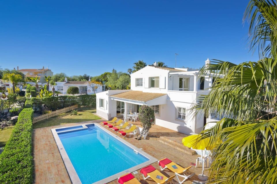 Villa Flor image
