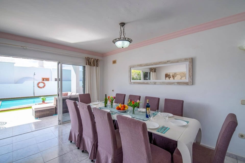 Villa Volcan image