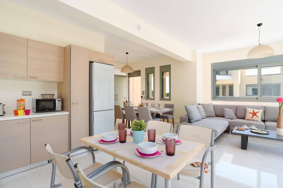 Villa Paleos Sunset image