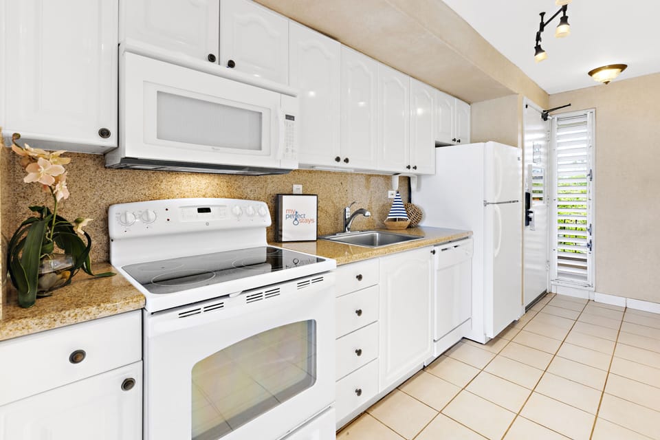 Spacious and convenient kitchen