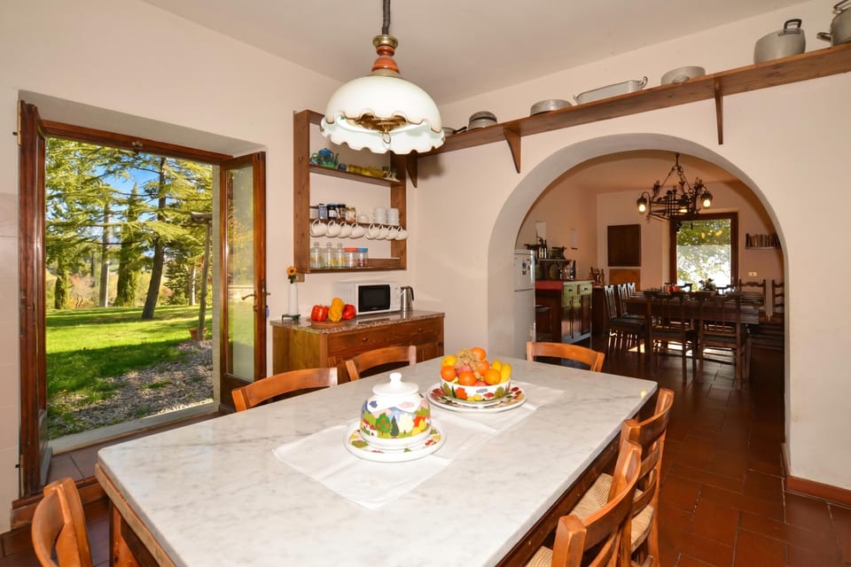 Kitchen and dining area