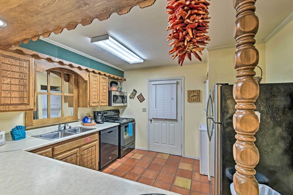 Kitchen | 1st Floor