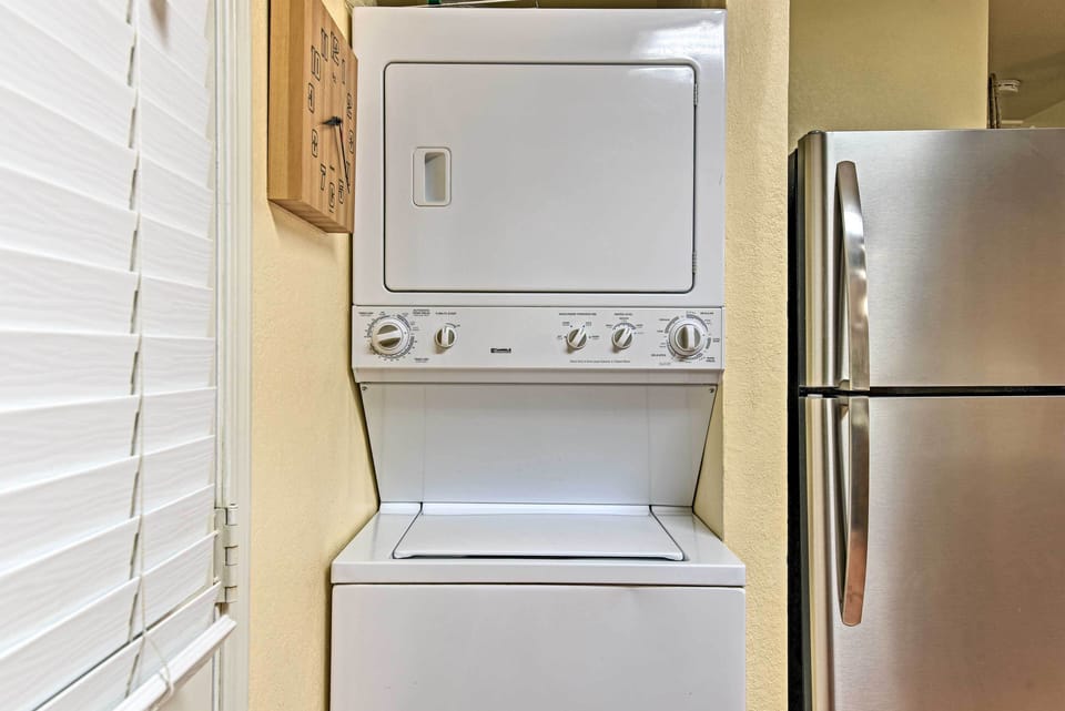 Laundry Area | 1st Floor