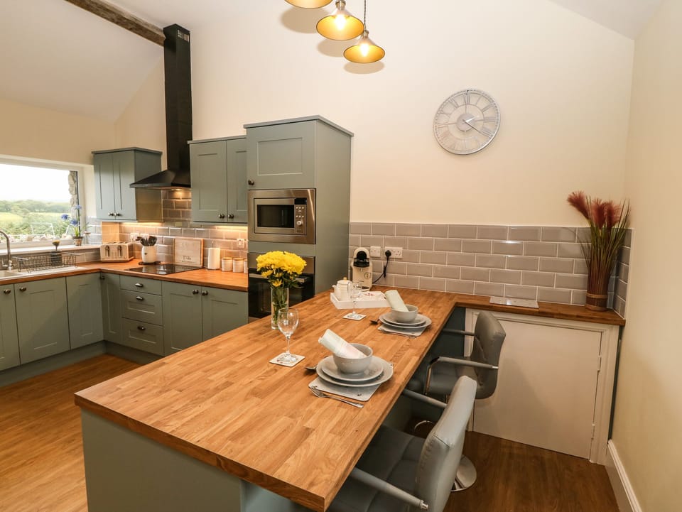 Cottage | Interior