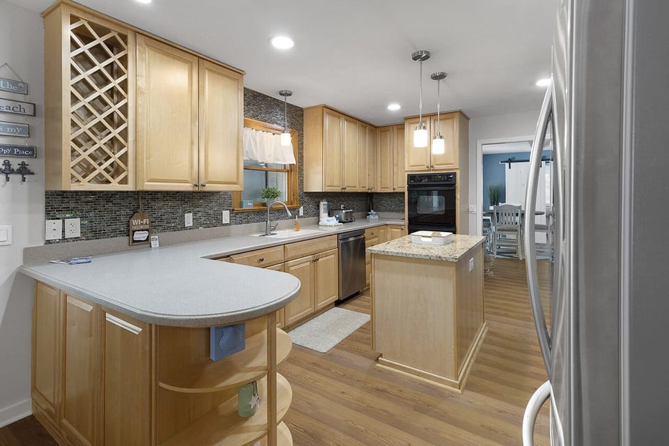 Greenwood Getaway - Hilton Head Vacation Rental House with Community Pool in Sea Pines - Five Star Properties Hilton Head