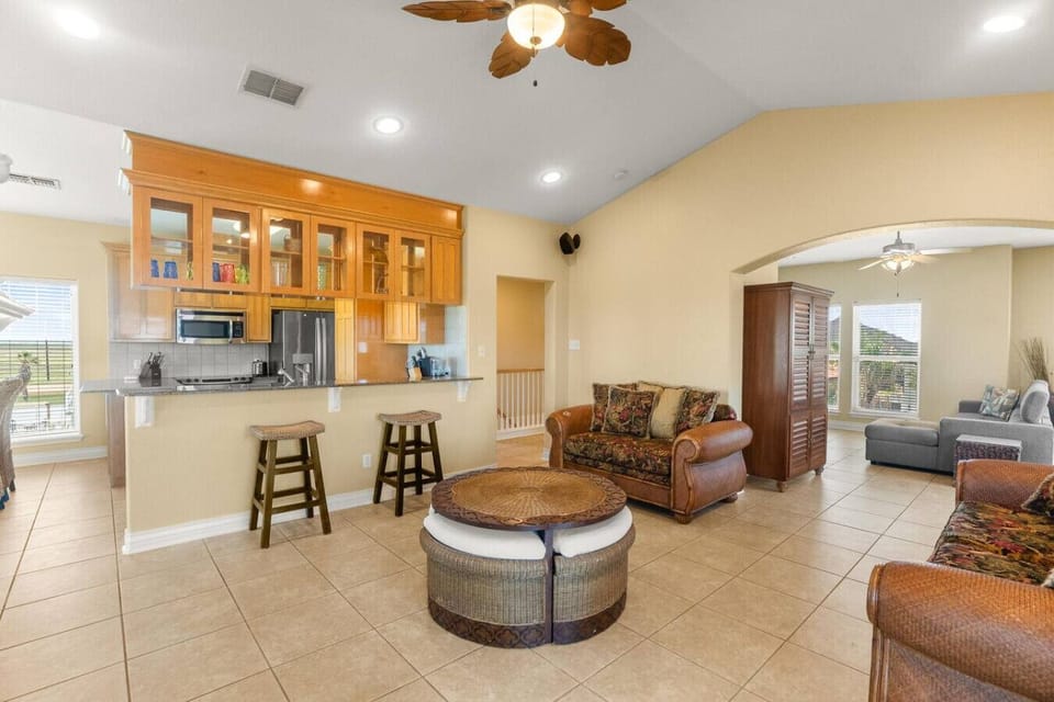 Spacious Living Area – Relax After a Day in the Sun