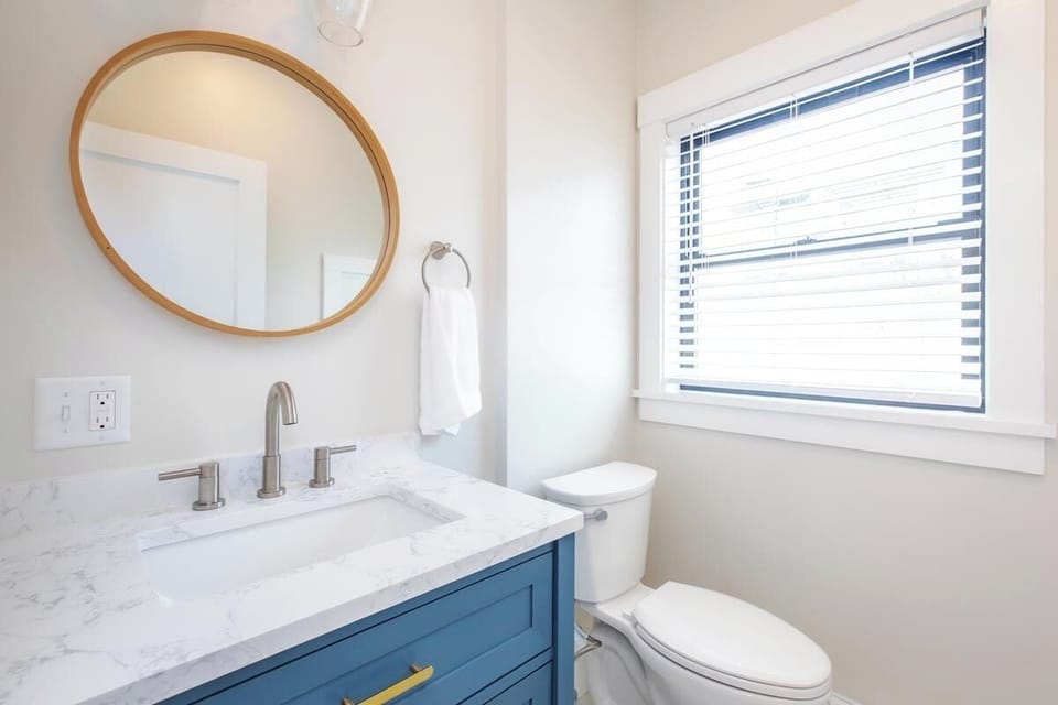 Surf House Hotel in Hampton Beach