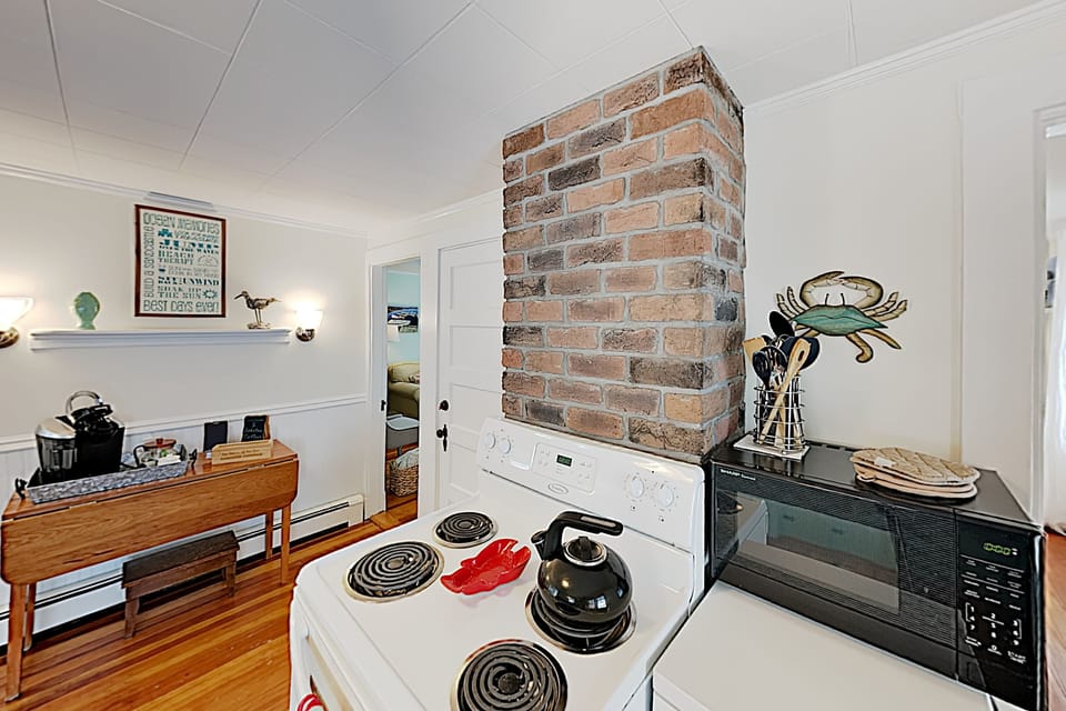 Kitchen has tea kettle and both a keurig and drip coffee maker for your morning beverages.