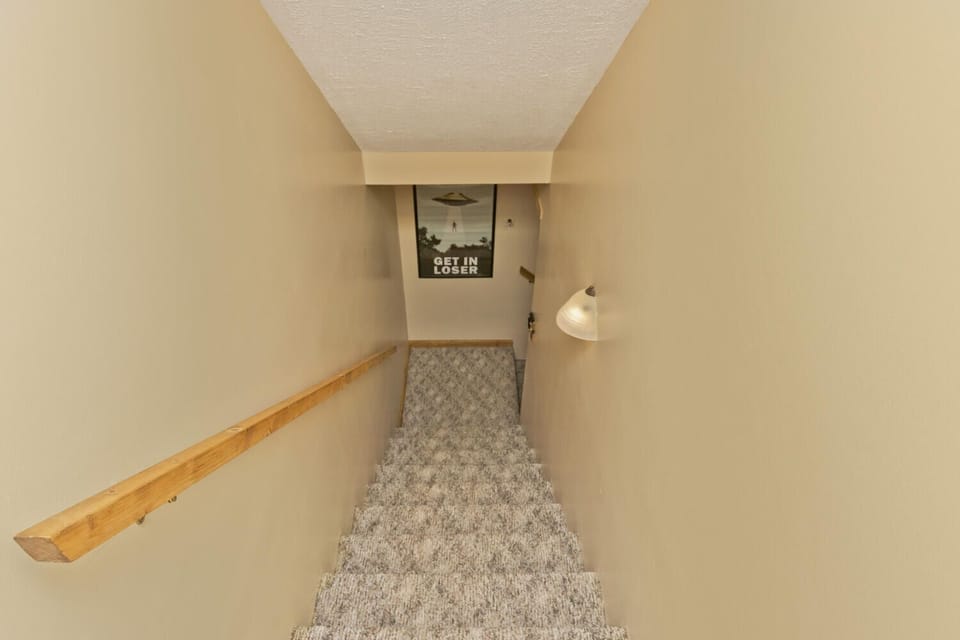 Stairs to basement