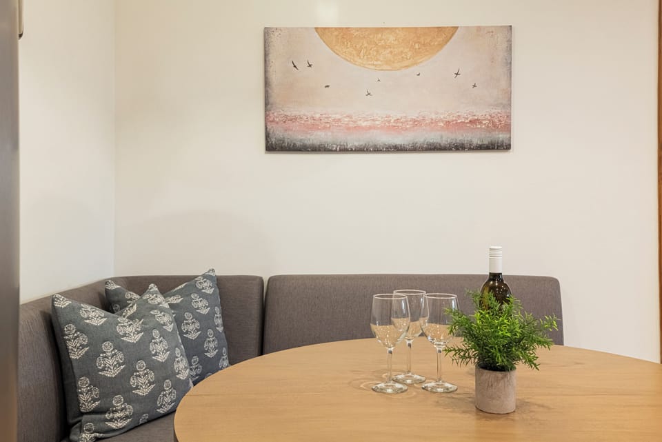 Cozy Dining alcove in kitchen area