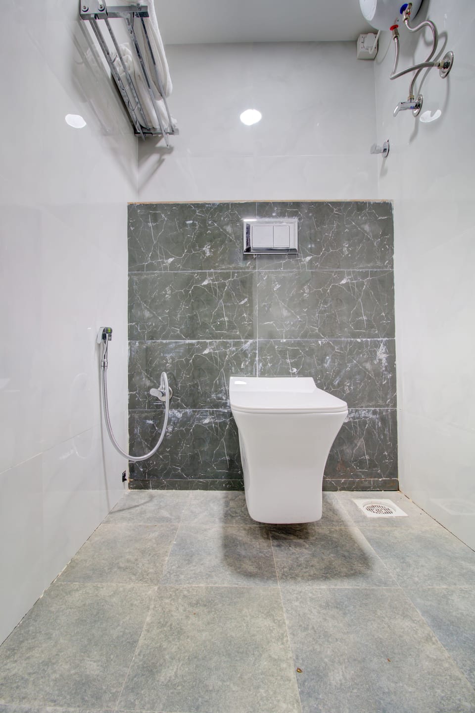 Deluxe Double Room, 1 Double Bed | Bathroom | Towels