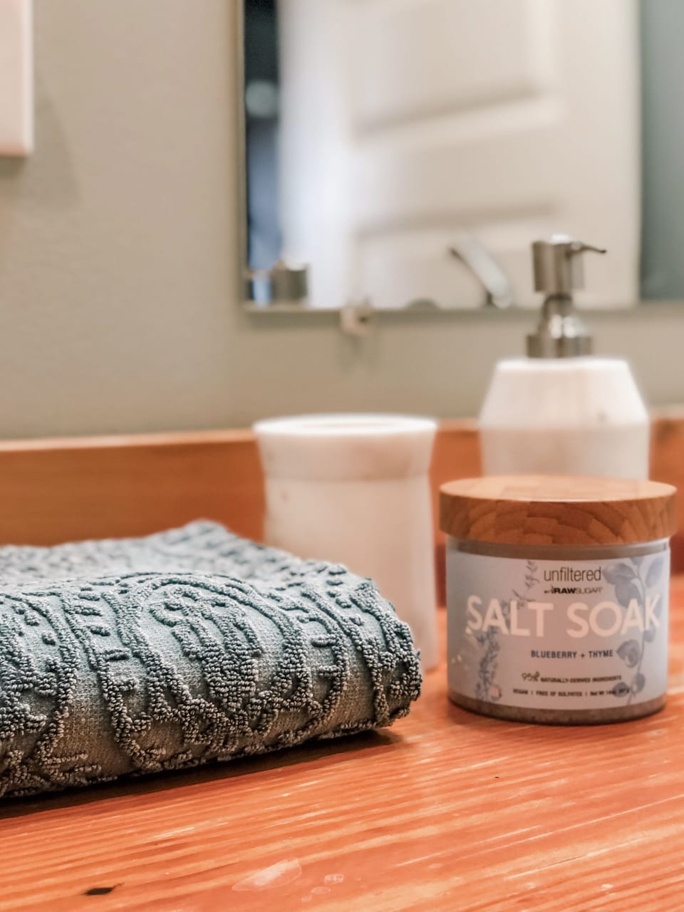 Bathroom amenities