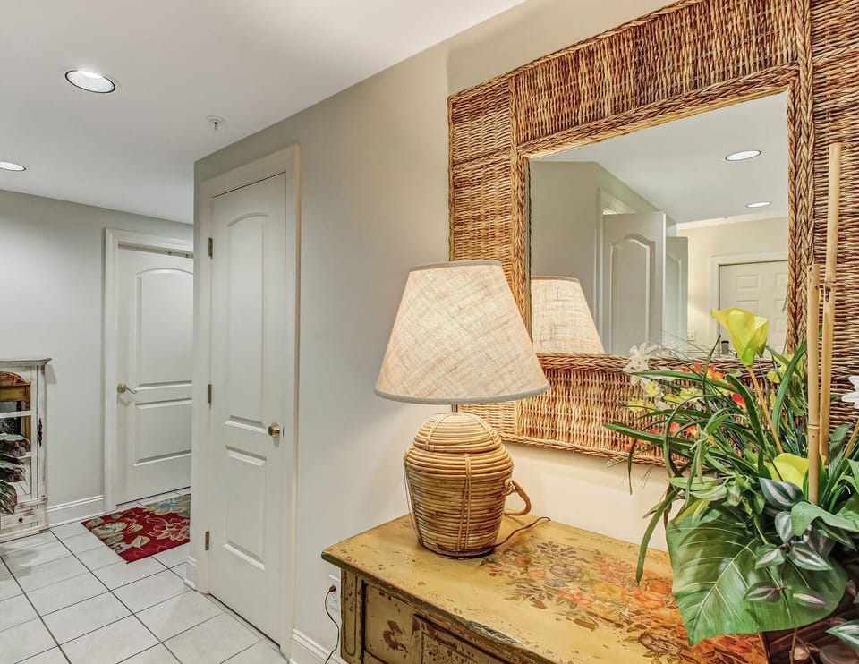 Welcoming entryway of the condo.