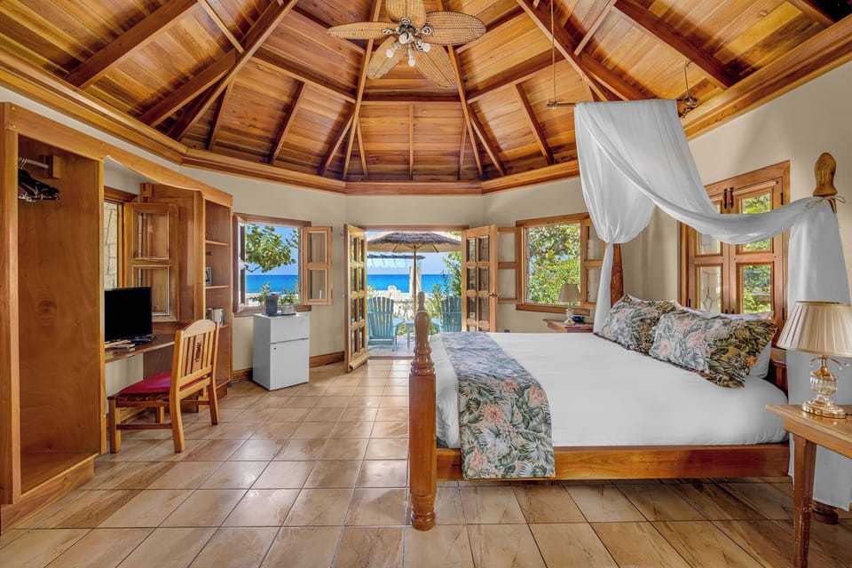 Seaside Handcrafted Stone Cottage | Premium bedding, Tempur-Pedic beds, minibar (some free items)
