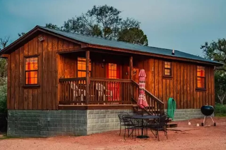 Cabins A+B: External night shot