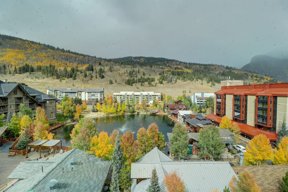 Condo, 2 Bedrooms | Aerial view