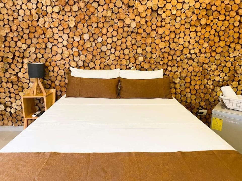 Executive Double Room | Individually decorated, desk, laptop workspace, free WiFi