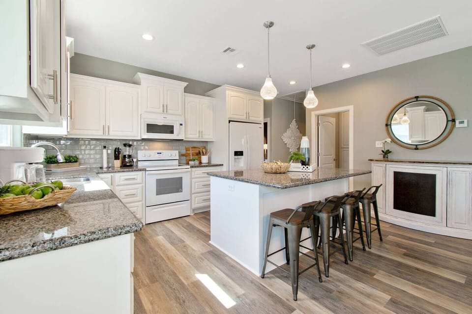 Modern Kitchen with all needed appliances